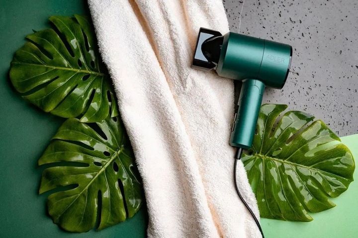 SUSZARKA DO WŁOSÓW TURYSTYCZNA ZIMNY NAWIEW 1200W zdjęcie 8