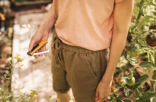 FISKARS / Nóż składany X-series K80 / Idealny do zbioru warzyw i owoców na Arena.pl