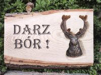 Prezent dla myśliwego jeleń w drewnie darz bór na szczęście