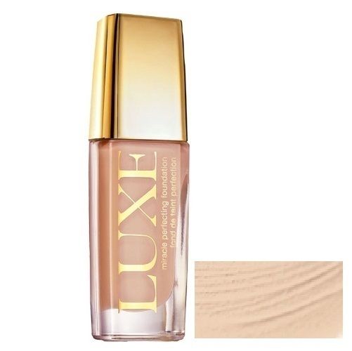 Avon Luxe Podkład adaptujący SPF20 - Porcelain zdjęcie 2