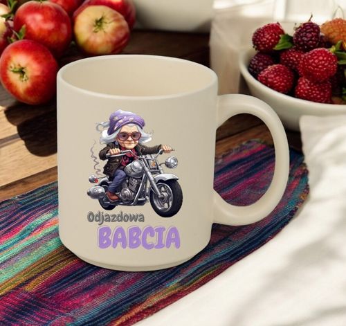 KUBEK Z NADRUKIEM PREZENT DZIEŃ BABCI URODZINY BABCIA IMIENINY BEŻOWY MAT na Arena.pl