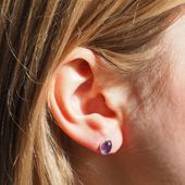 Kolczyki sztyfty z owalnymi ametystami w srebrze