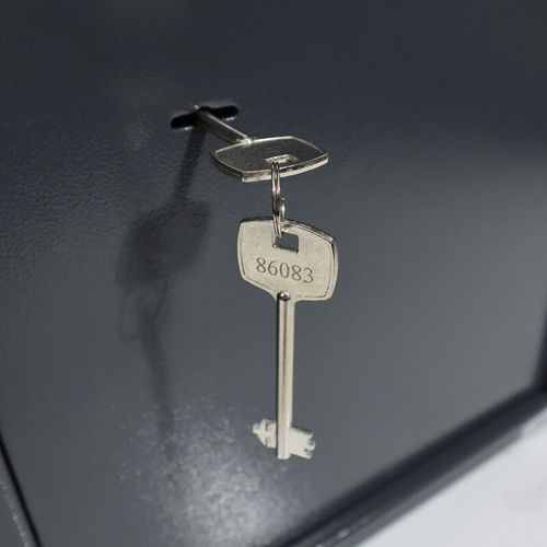 19511Solidny i elegancki sejf na dokumenty zamykany na klucz Kompaktowy na Arena.pl