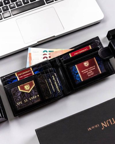 Duzy skorzany portfel meski na zatrzask na Arena.pl