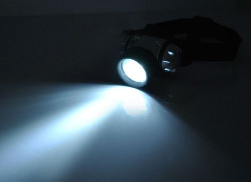Latarka czołowa 7 LED na Arena.pl