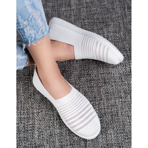 Przewiewne Slipony r.41 na Arena.pl