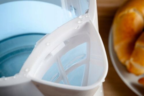 CZAJNIK ELEKTRYCZNY BEZPRZEWODOWY BIAŁY 2000W 1,8l STRIX ELDOM C240SB na Arena.pl