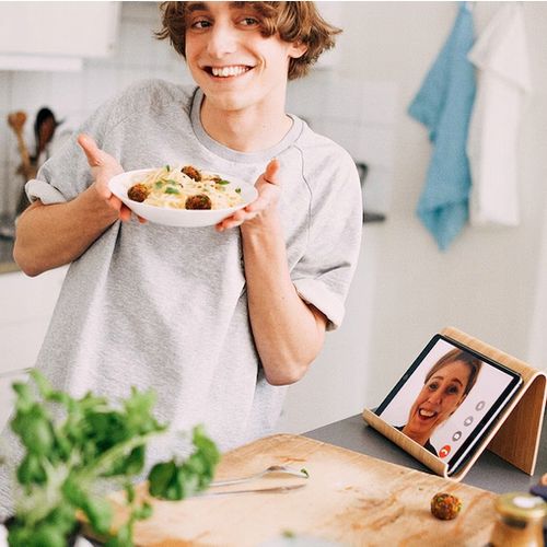 Serwis obiadowy na 12 osób talerze : obiadowe, głebokie, deserowe, miseczki na Arena.pl