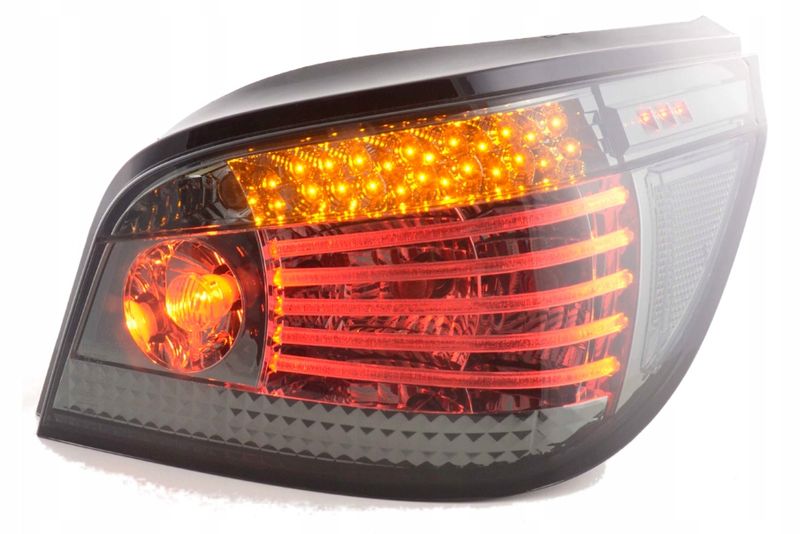 LAMPY DIODOWE Do BMW E60 SEDAN Od 2003 Do 2007 DYNAMICZNY KIERUNKOWSKAZ zdjęcie 6