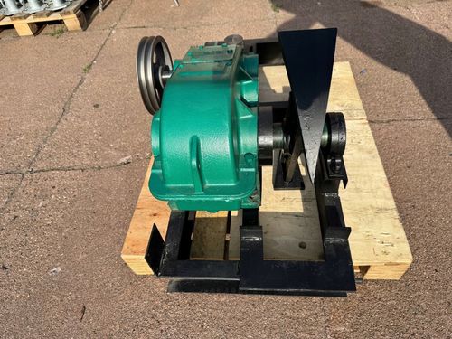 Łuparka do drewna opałowego pni korzeni gałęzi rębak bez napędu na Arena.pl