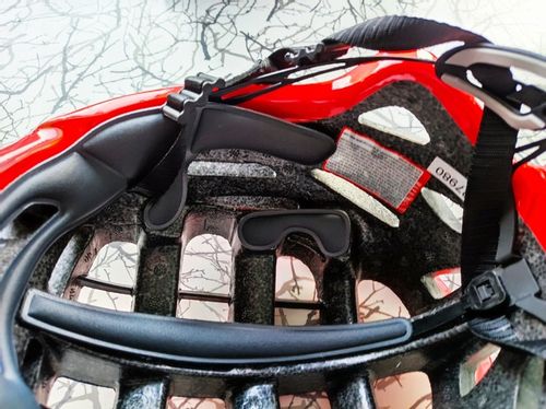 Kask Suomy First Gun RED r. L 59-62 Smart Strap na Arena.pl