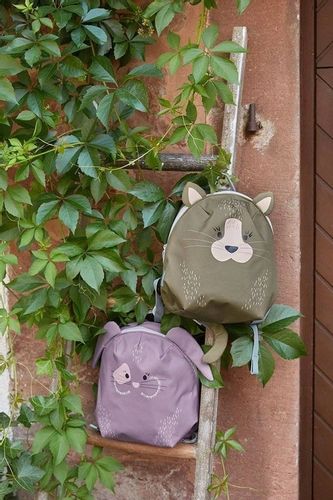 Plecak mini do przedszkola dla dzieci About Friends Królik, Lassig na Arena.pl