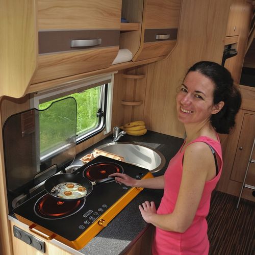 KUCHENKA PŁYTA GRZEWCZA PODWÓJNA DWUPALNIKOWA PRZENOŚNA 4000W ELEKTRYCZNA na Arena.pl