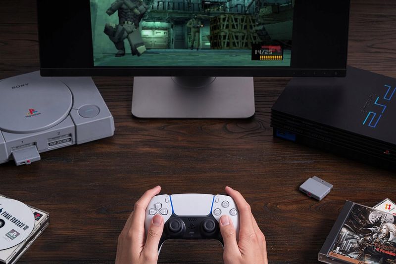 Zasilacz 8BitDo Retro Receiver for PS1/PS2 zdjęcie 5