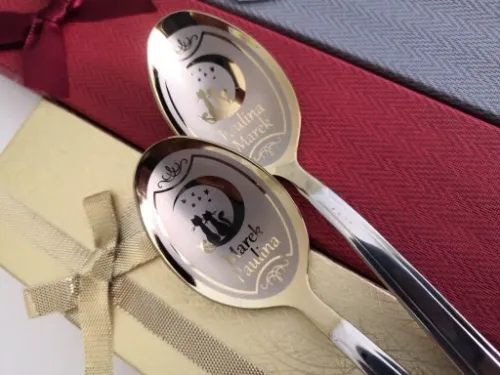 Prezent na walentynki dla dziewczyny na Arena.pl