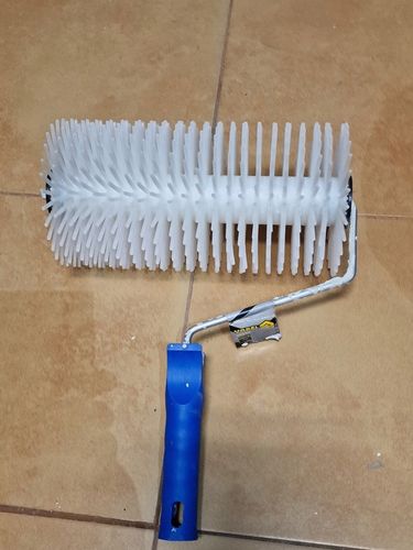 WAŁEK DO ODPOWIETRZANIA WYLEWEK 230x123MM VOREL na Arena.pl