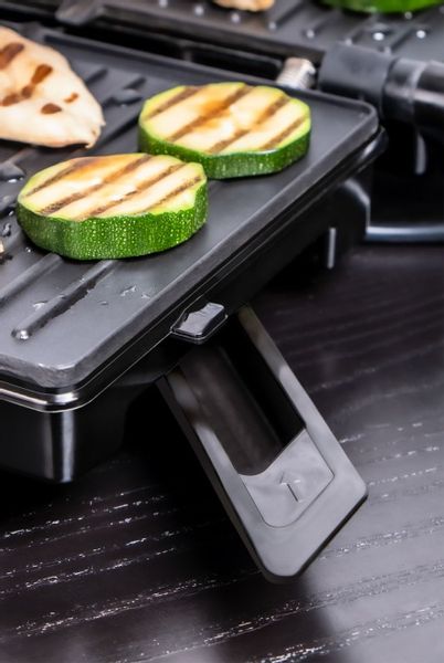 Grill kontaktowy Eldom GK170 svad zdjęcie 5