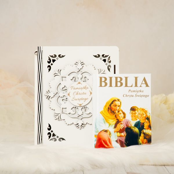 Biblia w pudełku z grawerem Pamiątka Chrztu Świętego OBC-8 zdjęcie 5