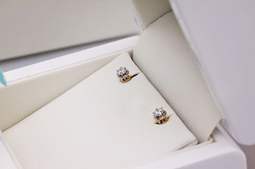 Złote kolczyki KXD1594 - Diament na Arena.pl