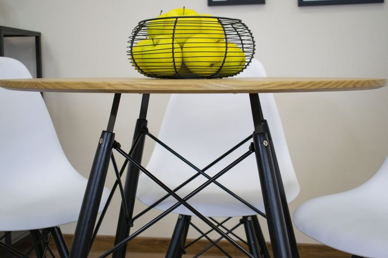 Stół TODI Okrągły 80cm - dąb zdjęcie 9