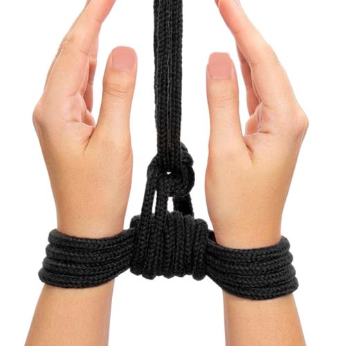 czarny sznur do krępowania. linka do zabaw bdsm. na Arena.pl