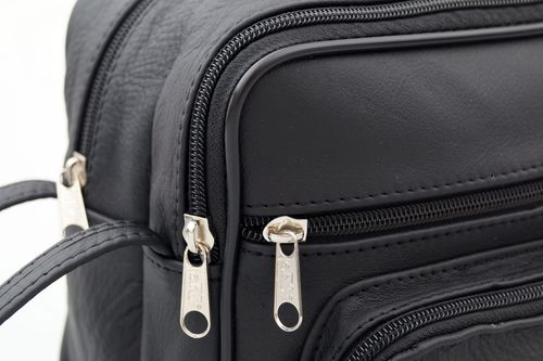 SASZETKA męska skórzana do ręki na dokumenty polska E006 czarna na Arena.pl