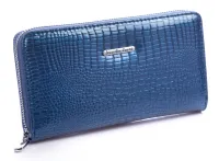 portfel damski skórzany zapinany na suwak niebieski