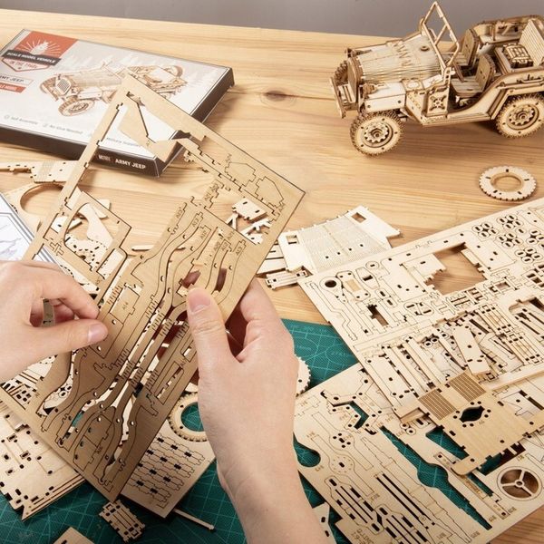 ROBOTIME Drewniane Puzzle Model 3D DIY - Zabytkowe Auto Samochód zdjęcie 4