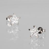 Srebrne kolczyki GWIAZDKI wkrętki ZE SREBRA AG 925 z CYRKONIĄ CRYSTAL 8 mm