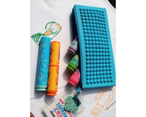 Scentco : Piórnik niebieski z Pachnącym Breloczkiem na Arena.pl