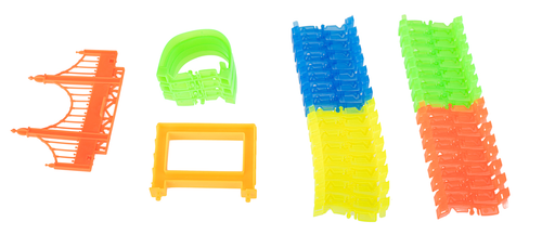 Tor samochodowy świecący Magic car 314 elemntów na Arena.pl