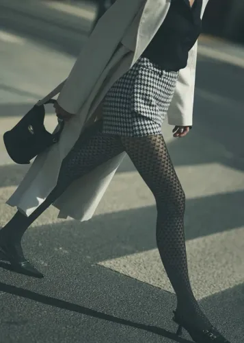 Rajstopy w serduszka 60 DEN Cherie Gabriella – romantyczny wzór 3-M na Arena.pl