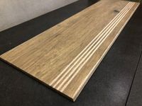 Płytki na schody drewnopodobne 100x30 deska rowki