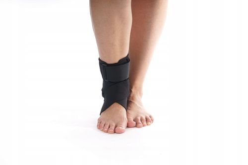 ORTEZA STAWU SKOKOWEGO STABILIZATOR STOPY I KOSTKI OPASKA NA STOPĘ I KOSTKĘ na Arena.pl