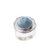Pierścionek regulowany - okrągły Larimar w srebrze młotkowanym 13 (Średnica wewnętrzna 16,67 mm) +/- 2 rozmiary regulacji