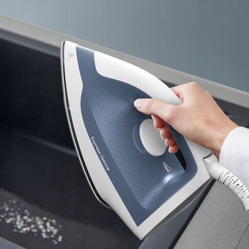 Generator pary stacja parowa TEFAL SV4110 5bar 2200W 190g/min na Arena.pl