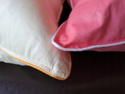 Poduszka 70x80 PUCH i PIERZE 1,5 kg 100% BAWEŁNA na Arena.pl