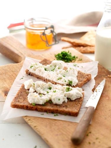 Naczynie NATIVE do twarogu Cheese Maker Lekue na Arena.pl