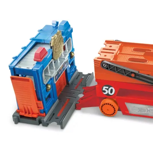 Hot Wheels. GHR48 Mega transporter na Arena.pl