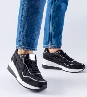 Czarne sneakersy na koturnie Pisignano 39