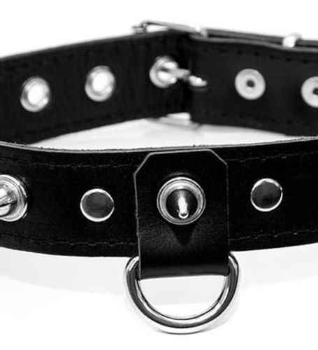 Kolczasta obroża na Arena.pl