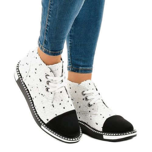 Białe sznurowane botki TS1811 r.41 na Arena.pl