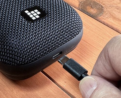 Głośnik Bluetooth Przenośny Bezprzewodowy Tronsmart Mirtune H1 Czarny na Arena.pl