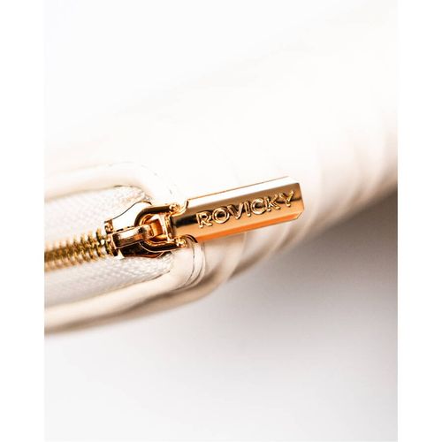 biały portfel-piórnik damski ze skóry ekologicznej o marszczonej fakturze na Arena.pl