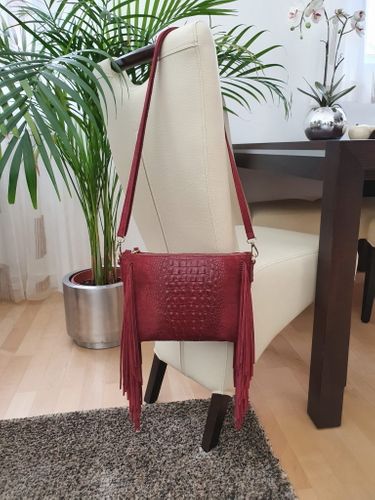 VERA PELLE torebka zamszowa listonoszka boho z frędzlami V001 bordowa na Arena.pl