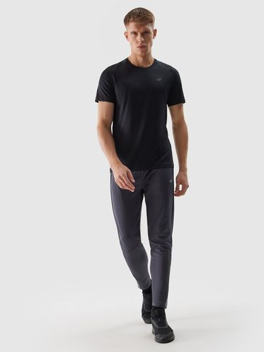 KOSZULKA 4F MĘSKA TRENINGOWA REGULAR SZYBKOSCHNĄCA - CZARNA r. S na Arena.pl