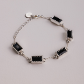 bransoletka z czarną cyrkonią posrebrzana luminoir (b25/vic/01ag)