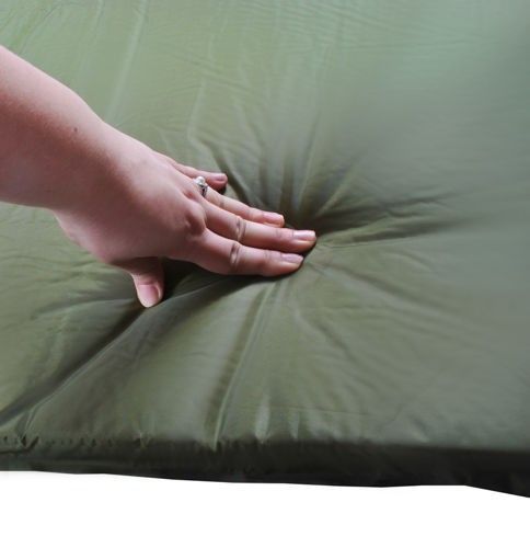 Materac samopompujący - zielony na Arena.pl