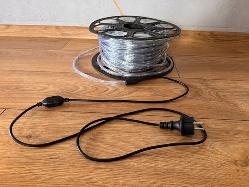 Wąż Świetlny LED Flash Niebieski + Biały Zimny 50m IP44 Okrągły Zewnętrzny na Arena.pl