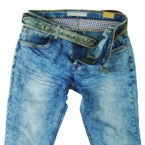 JEANSY REGULAR FIT REDSTAR pas 82cm 30-627 na Arena.pl